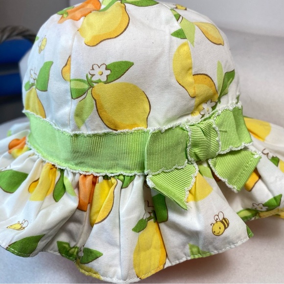 Baby Girl Gymboree 6 - 12 Mo Lemon Bumblebee Sun Hat Chin Strap Green Ribbon - Picture 2 of 10